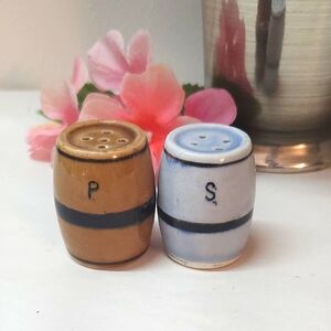 Mini Vintage Blue & Brown Ceramic Barrell Salt & Pepper Shakers Marked Japan